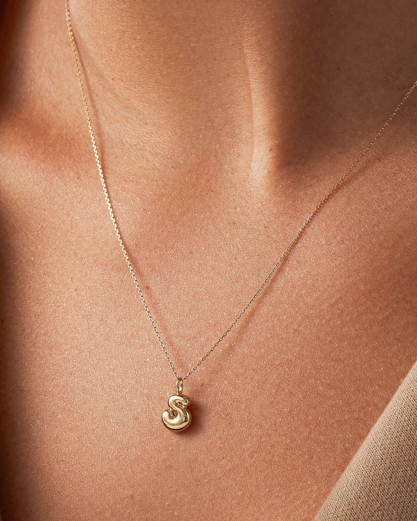 14K Gold Bubble Letter Necklace - S